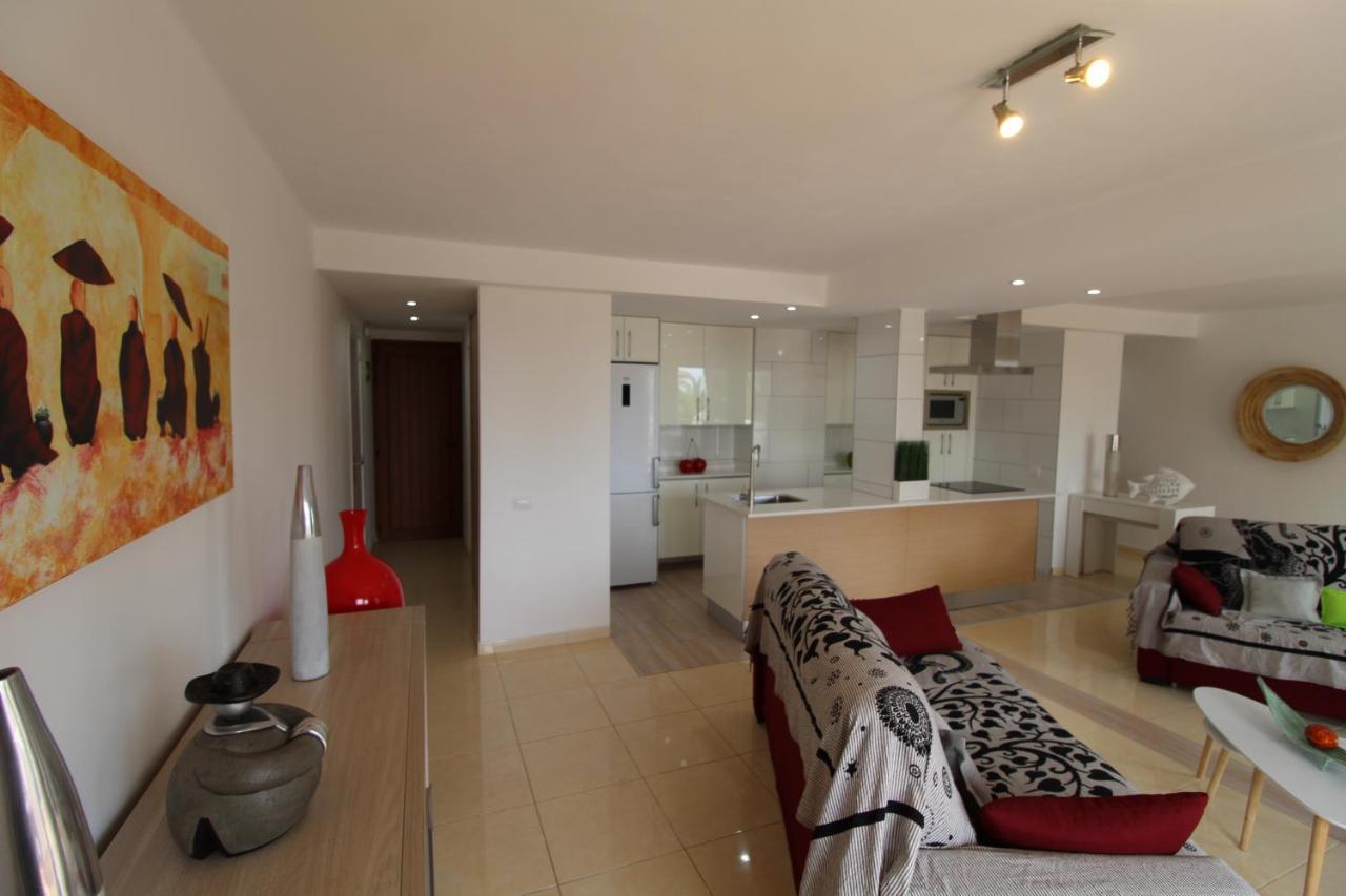Bambu Apartment Arona  Luaran gambar